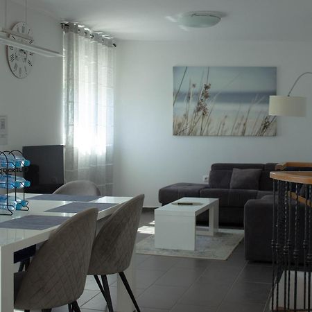 Appartamento V&V Medulin Pool And Sea Esterno foto
